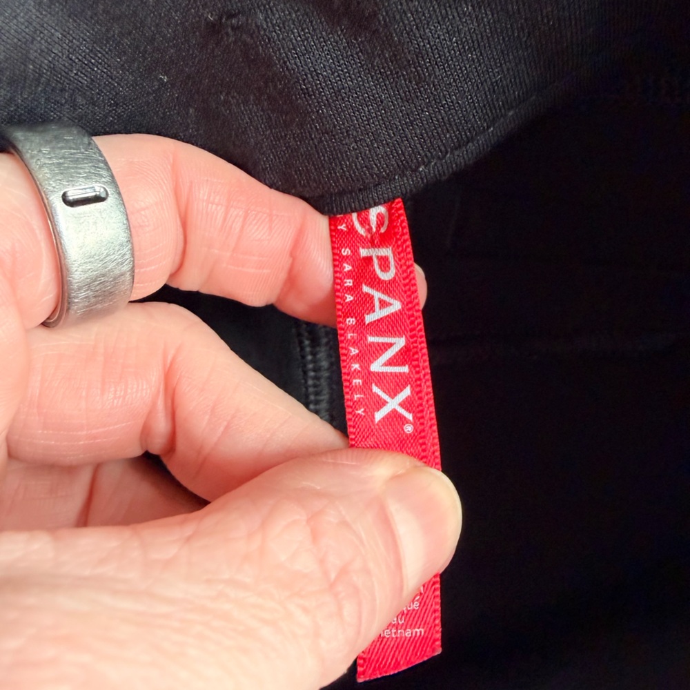 Spanx Flare Stretch Pants in Black Size Medium - Picture 4 of 8